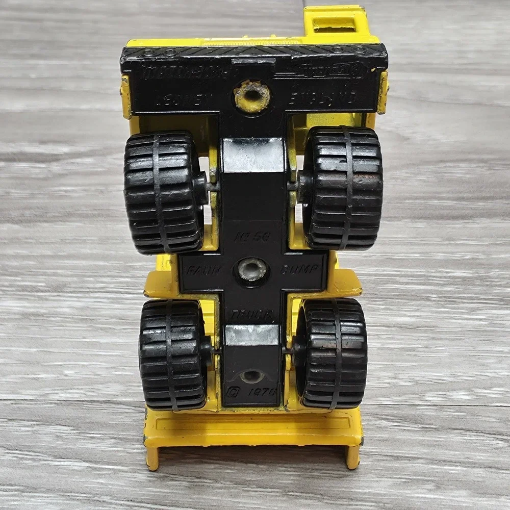 Matchbox Superfast No. 58 Faun Dump Truck 1976
